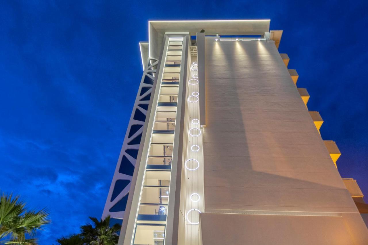 Hotel Sporting リミニ エクステリア 写真